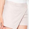 Shorts model 77408 Venaton