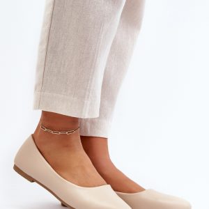 Ballerina's model 194362 Step in style